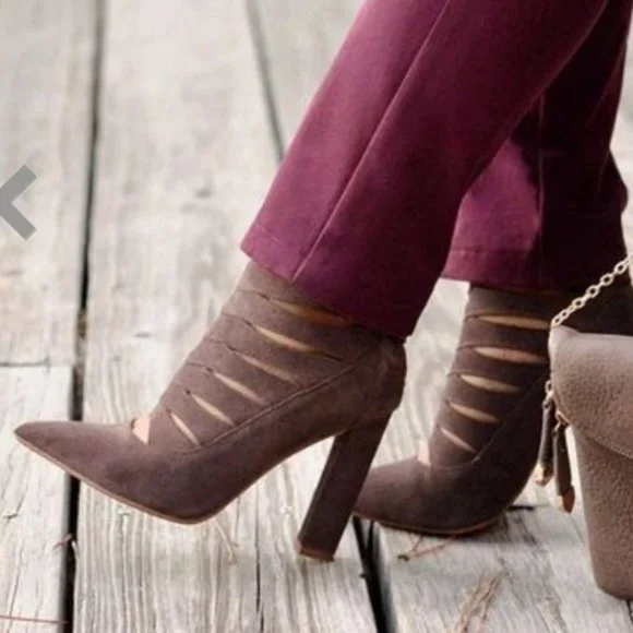 Steve Madden Cardii Suede Bootie Heels - Picture 11 of 11